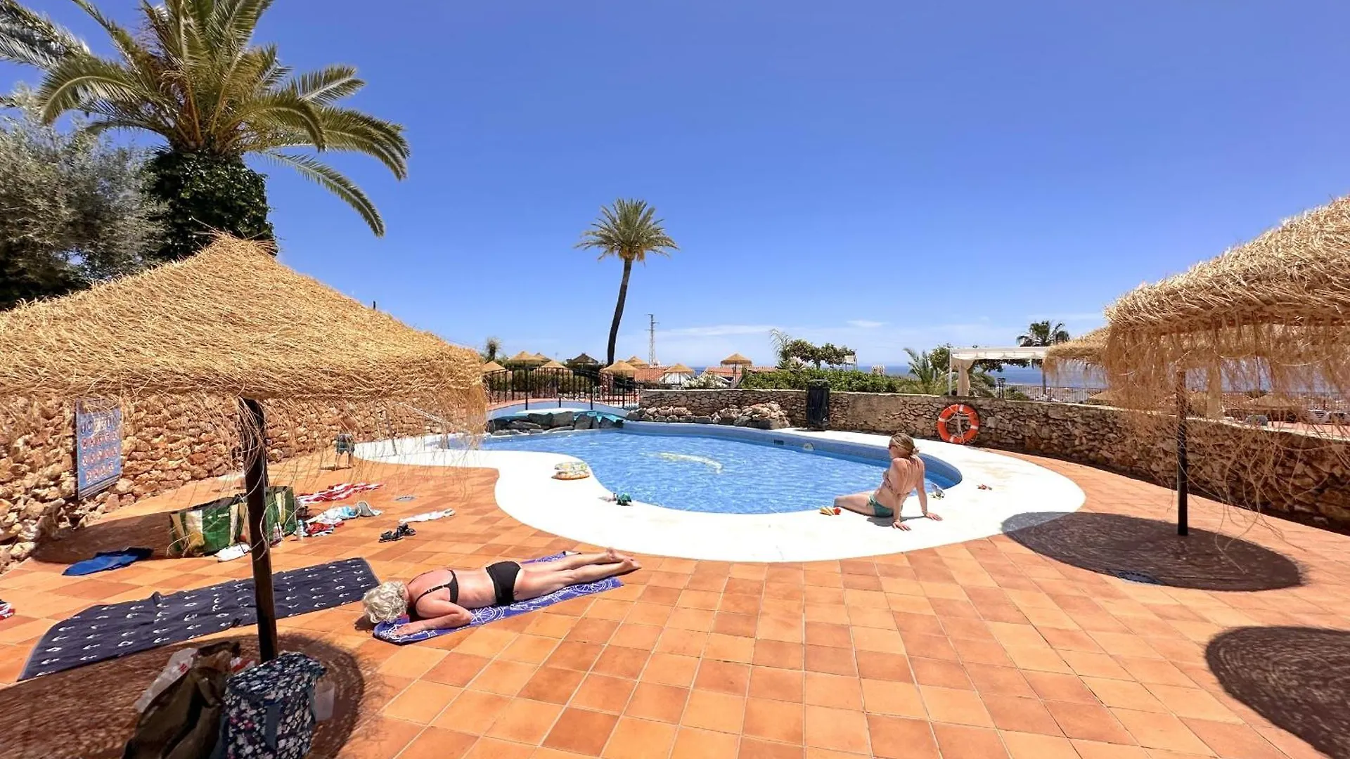 Apartman Capistrano Village Boutique By Casasol Nerja Spanyolország